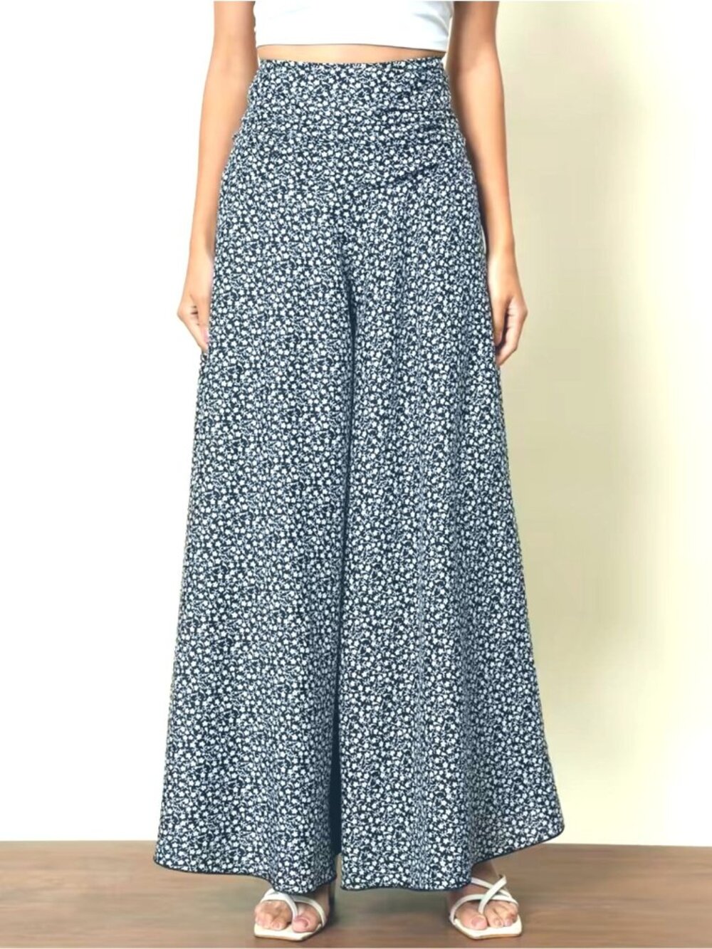 Trend Arrest Flared Wide Leg Palazzo Pants Navy Blue Size S Gauchos Boho Crop